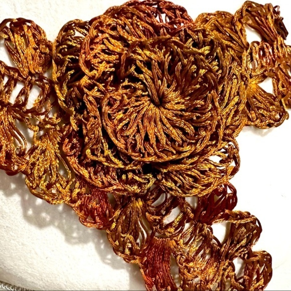 Vintage Artisan Hand Crafted Copper Wire Macramé Weaved Belt - Picture 4 of 16